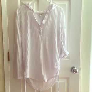 Large white billabong bathing suit coverup.